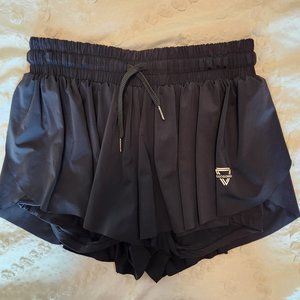 Luogongzi black flowy shorts